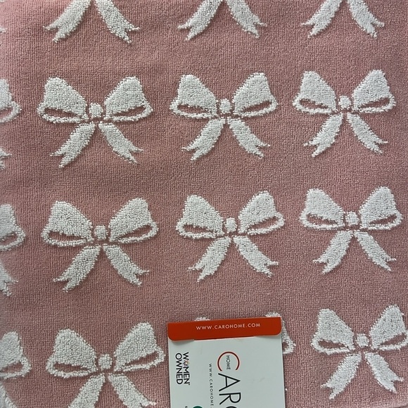 CARO Home Bath Towel Set Pink White Bow Pattern Bath Tip 4 PC NEW - Picture 8 of 12